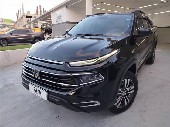 FIAT TORO 1.3 TURBO 270 FLEX FREEDOM AT6 FIAT TORO 1.3 TURBO 270 FLEX FREEDOM AT6